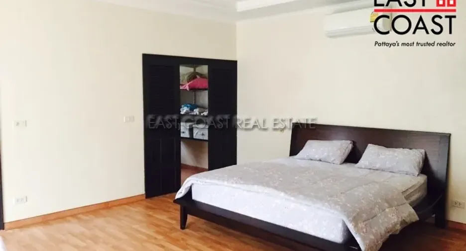 For rent and for sale 3 bedrooms house in Bang Lamung, Chonburi