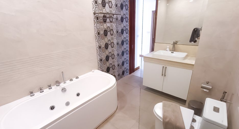 Wohnung zum Kauf mit 2 Zimmer in Mueang Phuket, Phuket