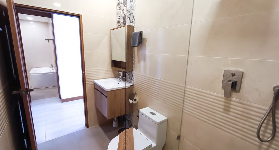 Wohnung zum Kauf mit 2 Zimmer in Mueang Phuket, Phuket