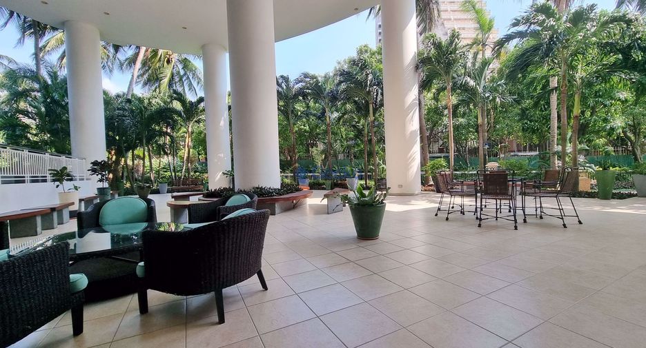 For rent 2 bedrooms condo in Bang Lamung, Chonburi