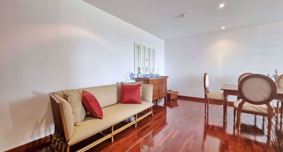 For rent 2 bedrooms condo in Bang Lamung, Chonburi