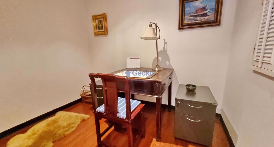 For rent 2 bedrooms condo in Bang Lamung, Chonburi