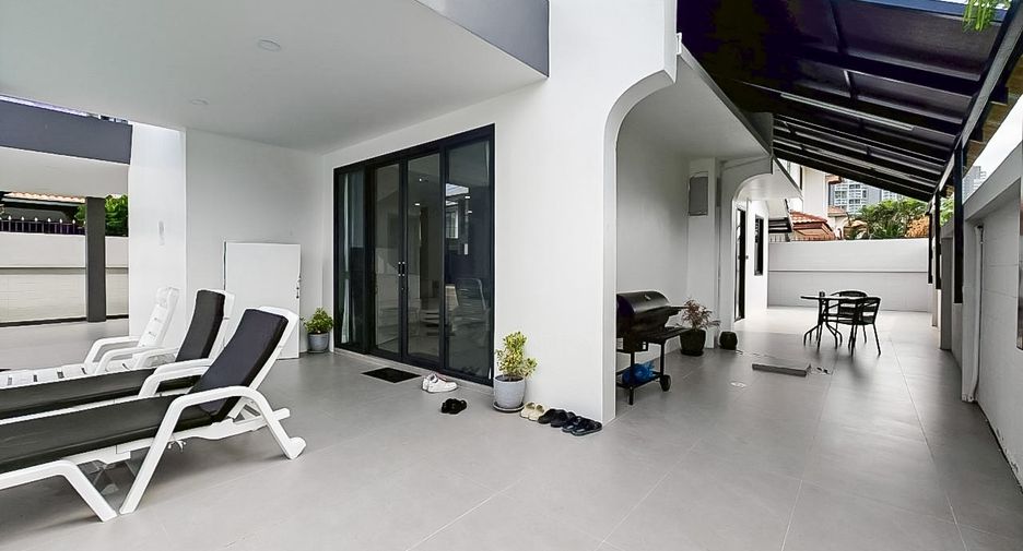For sale 5 ベッドルーム house in Bang Lamung, Chonburi