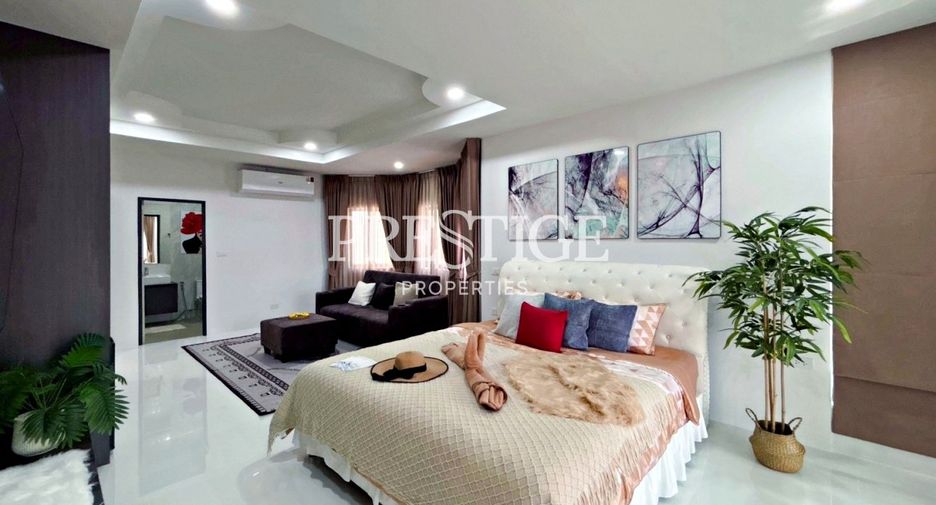 For sale 6 bedrooms house in Bang Lamung, Chonburi
