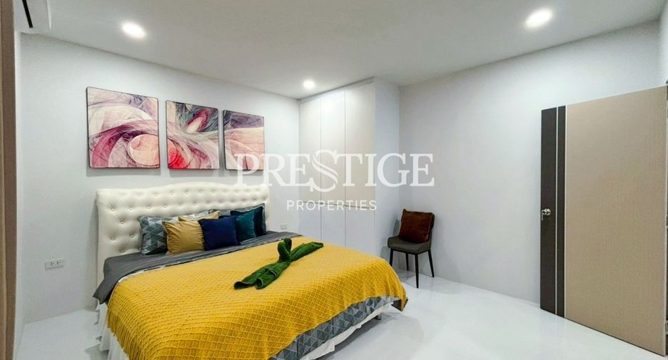 For sale 6 bedrooms house in Bang Lamung, Chonburi