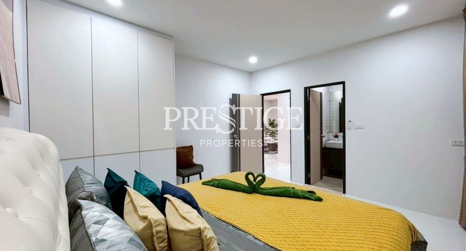 For sale 6 bedrooms house in Bang Lamung, Chonburi