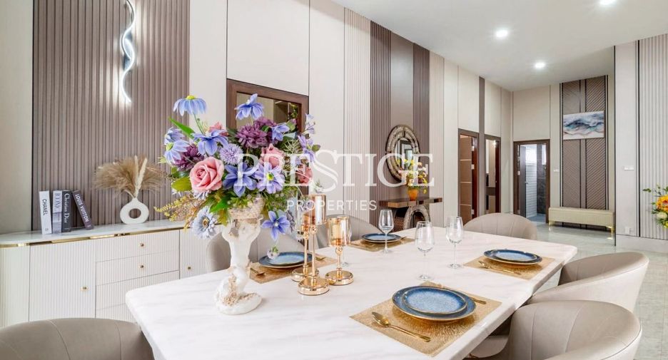 For sale 3 bedrooms house in Bang Lamung, Chonburi