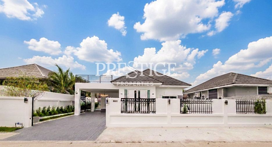 For sale 3 bedrooms house in Bang Lamung, Chonburi