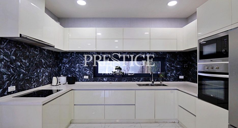 For sale 3 bedrooms house in Bang Lamung, Chonburi