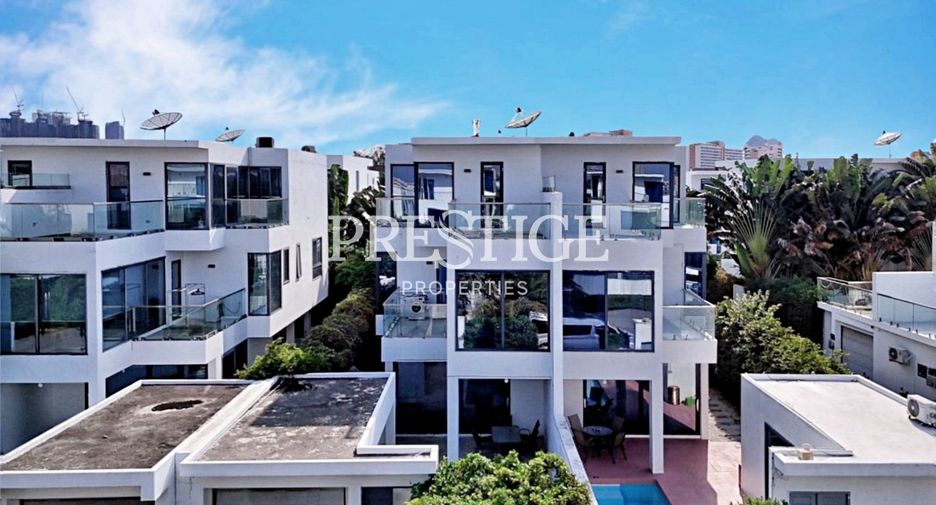 For sale 3 bedrooms house in Bang Lamung, Chonburi
