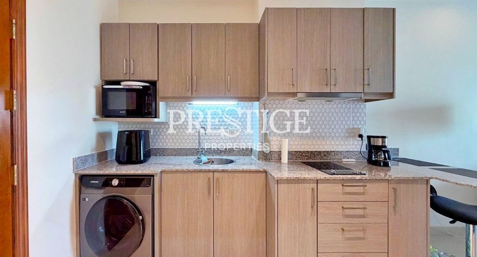 For sale studio condo in Pratumnak, Pattaya