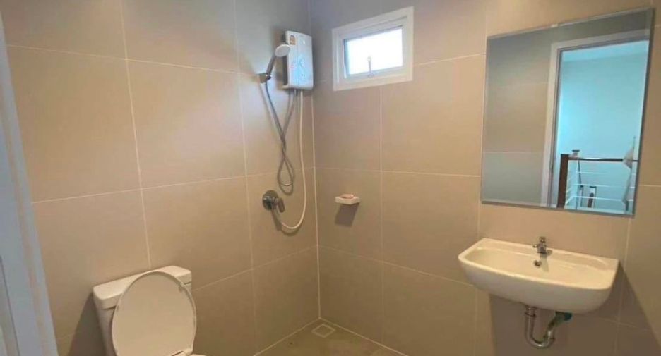 For rent 3 bedrooms house in Bang Lamung, Chonburi