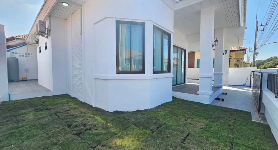 For rent 3 bedrooms house in East Pattaya, Pattaya