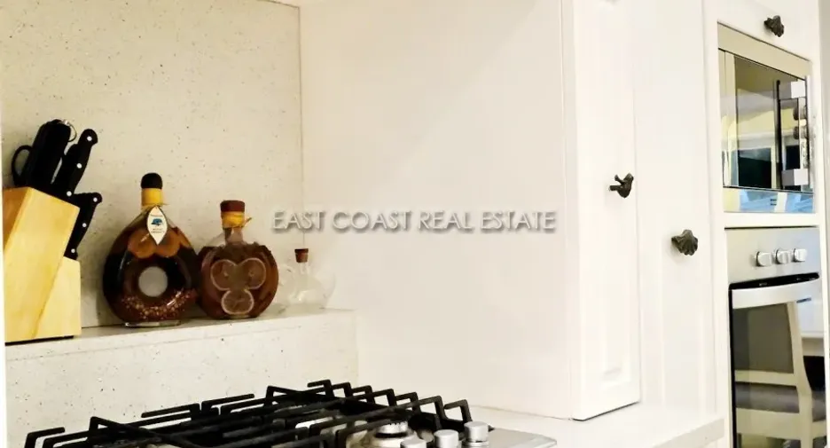 For rent and for sale 3 bedrooms house in Jomtien, Pattaya