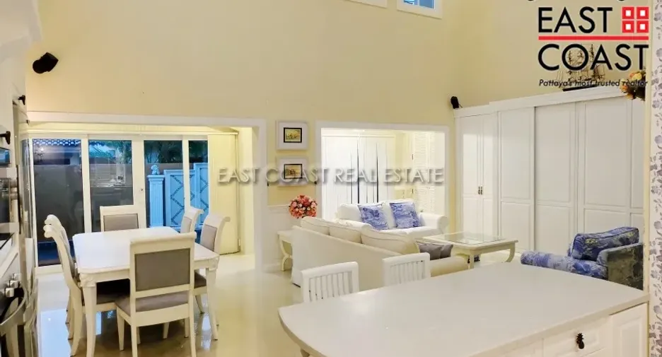 For rent and for sale 3 bedrooms house in Jomtien, Pattaya