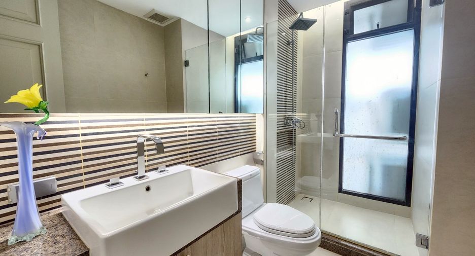 Wohnung zur Miete mit 4 Zimmer in Watthana, Bangkok