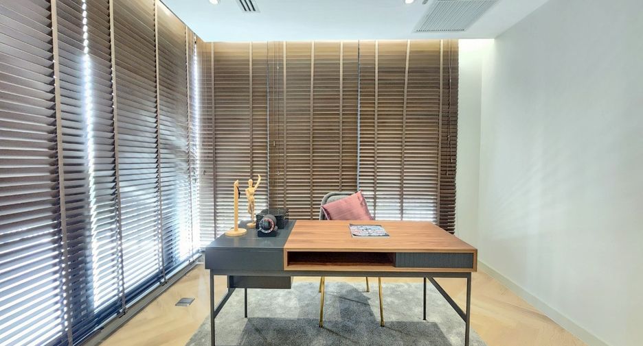 Wohnung zur Miete mit 4 Zimmer in Watthana, Bangkok