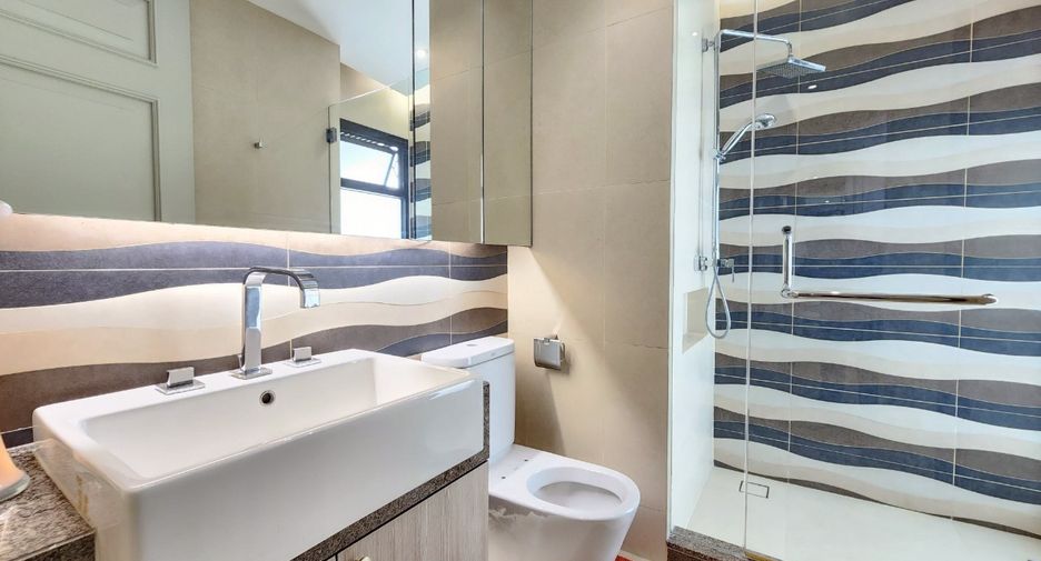 Wohnung zur Miete mit 4 Zimmer in Watthana, Bangkok