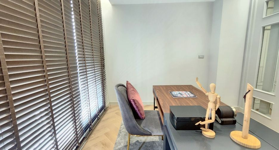 Wohnung zur Miete mit 4 Zimmer in Watthana, Bangkok