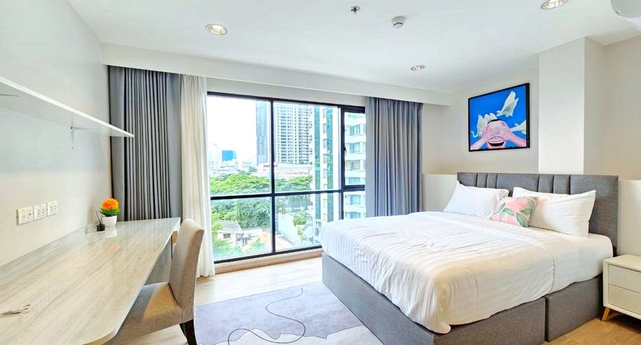 ให้เช่า 4 ห้องนอน คอนโด ใน สาทร, กรุงเทพฯ