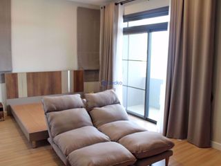 Haus zur Miete mit 3 Zimmer in Bang Lamung, Chonburi