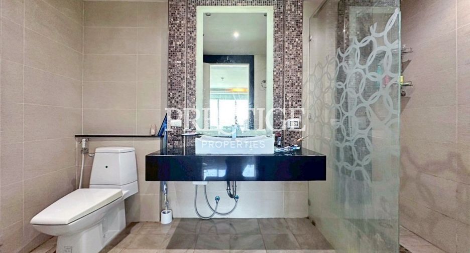 For sale 2 bedrooms condo in Bang Lamung, Chonburi