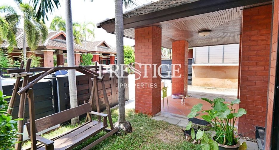 À louer 3 chambres maison à Bang Lamung, Chonburi