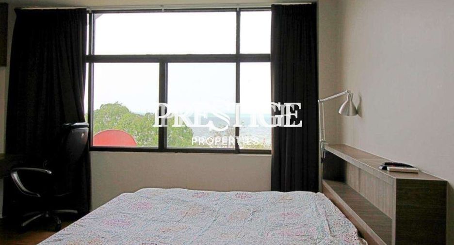For rent 2 bedrooms condo in Pratumnak, Pattaya