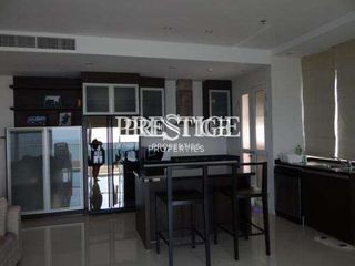 For rent 2 bedrooms condo in Na Jomtien, Pattaya