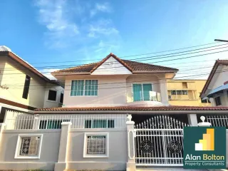 For Rent 4 Bedroom House In Bang Lamung, Chonburi