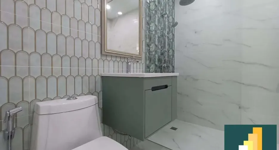 For rent and for sale 4 bedrooms house in Bang Lamung, Chonburi