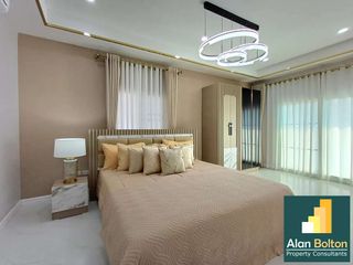 For rent and for sale 4 bedrooms house in Bang Lamung, Chonburi
