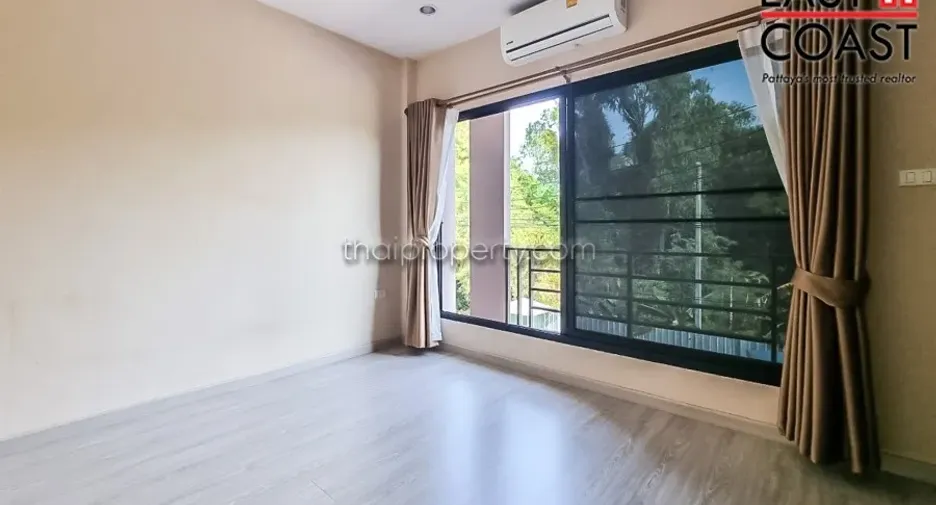 À louer et à vendre 2 chambres maison à Jomtien, Pattaya