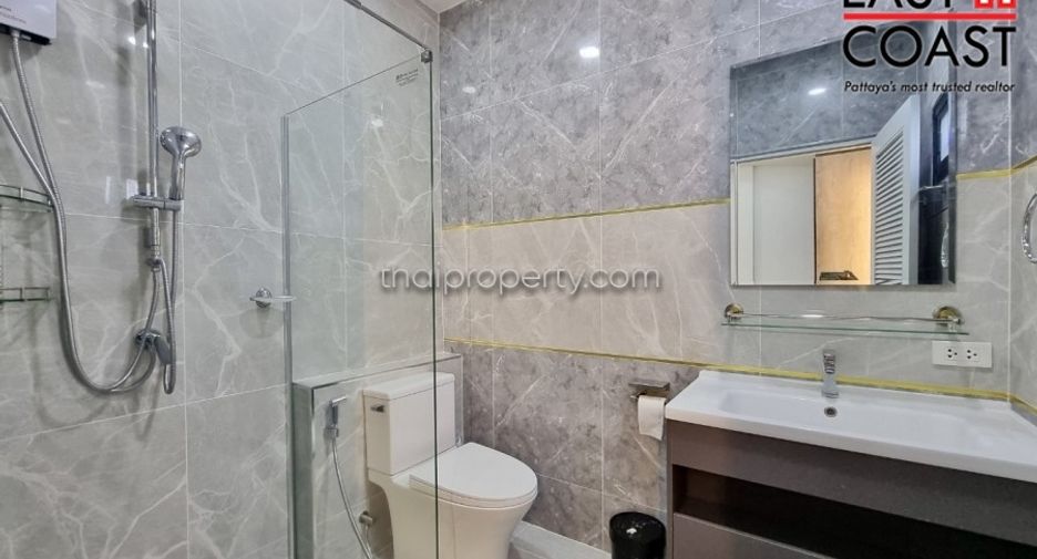 Haus zur Miete mit 5 Zimmer in Bang Lamung, Chonburi