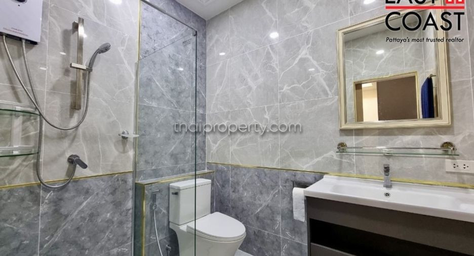 Haus zur Miete mit 5 Zimmer in Bang Lamung, Chonburi