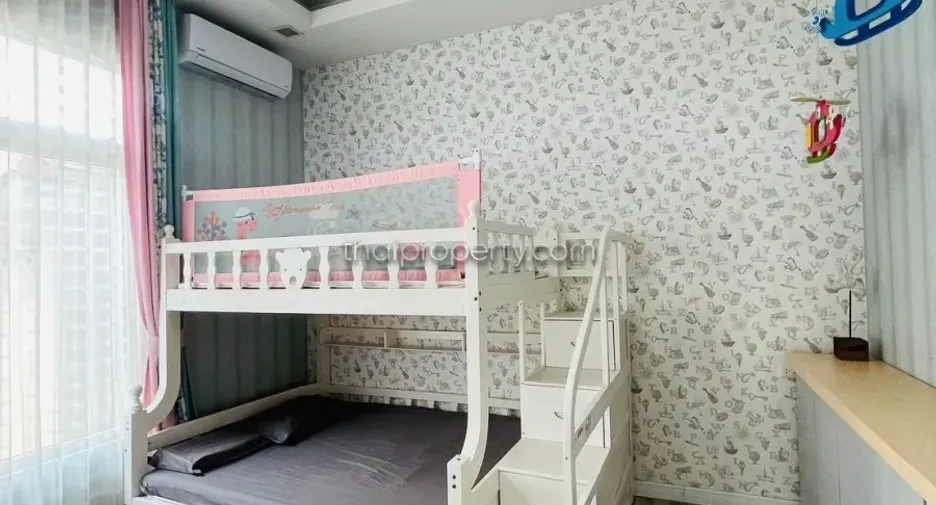 For rent and for sale 3 bedrooms house in Bang Lamung, Chonburi