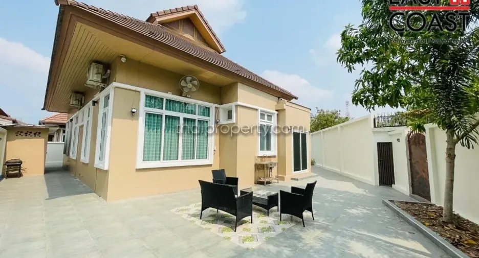 For rent and for sale 3 bedrooms house in Bang Lamung, Chonburi