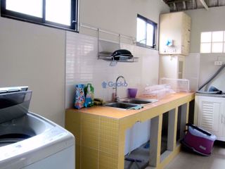 Casa en alquiler y en venta de 3 habitaciones en Bang Lamung, Chonburi