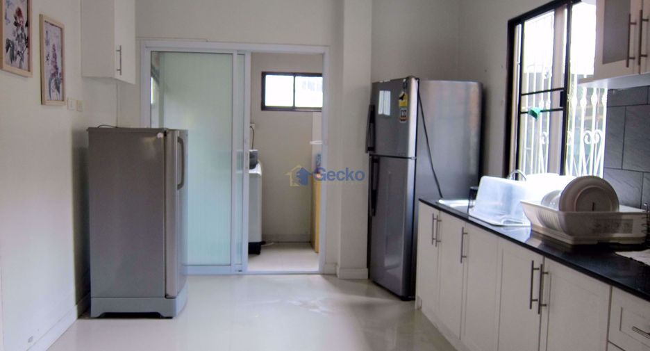 For sale 3 bedrooms house in Bang Lamung, Chonburi