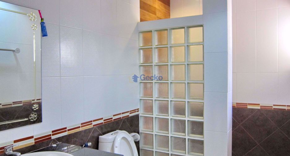 For sale 3 bedrooms house in Bang Lamung, Chonburi