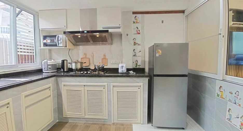 For sale 3 bedrooms house in Bang Lamung, Chonburi