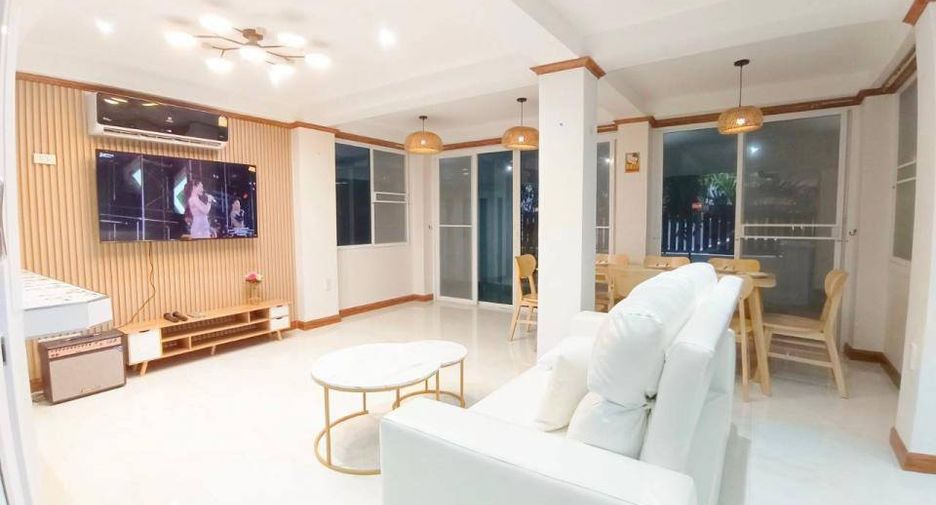 For sale 3 bedrooms house in Bang Lamung, Chonburi