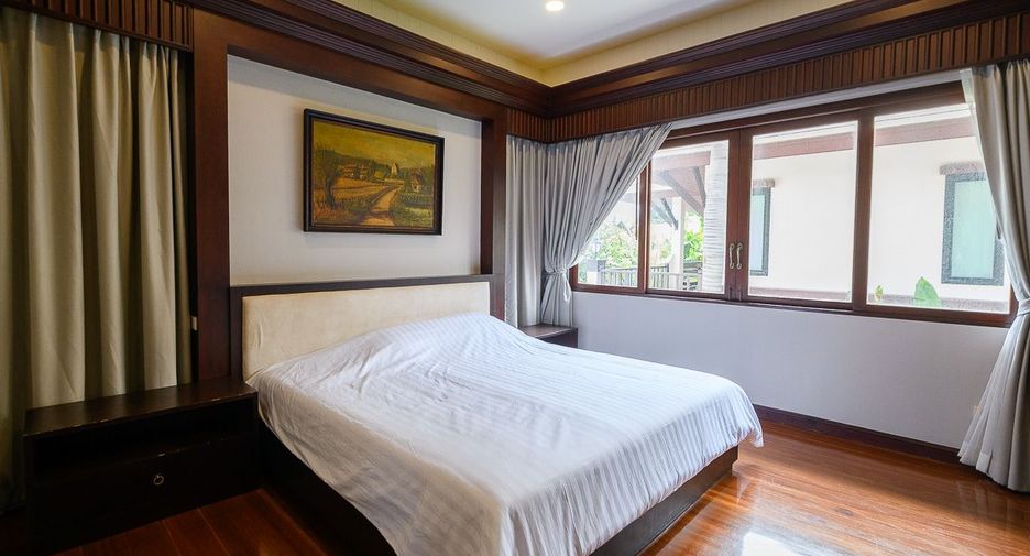 For rent 4 bedrooms house in Central Pattaya, Pattaya