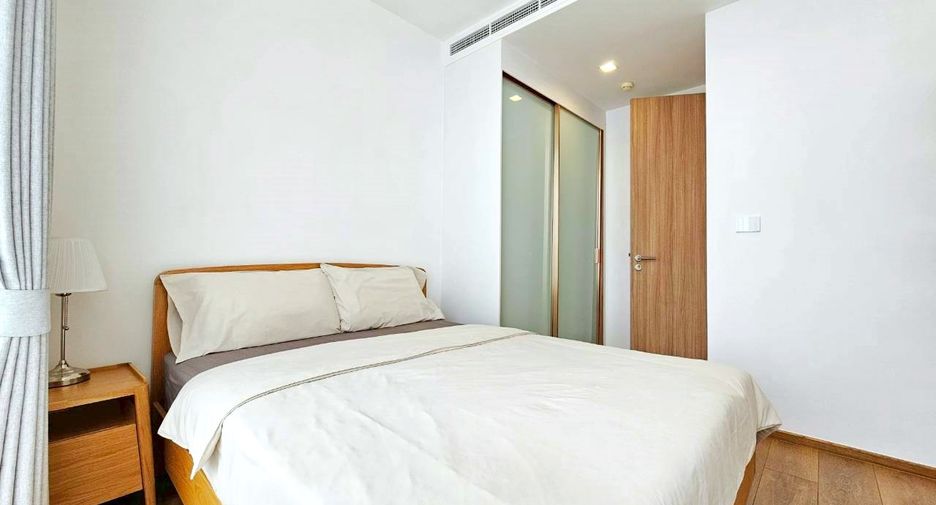 For rent 2 bedrooms condo in Watthana, Bangkok