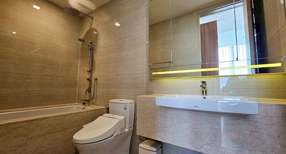 For rent 2 bedrooms condo in Watthana, Bangkok