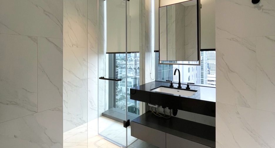 For rent 2 bedrooms condo in Sathon, Bangkok