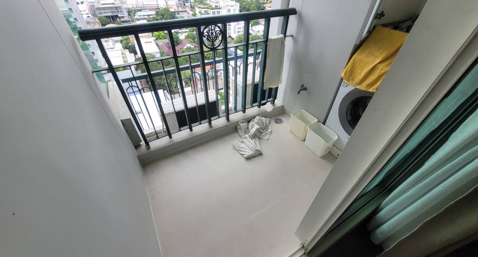 For rent 1 bed condo in Watthana, Bangkok