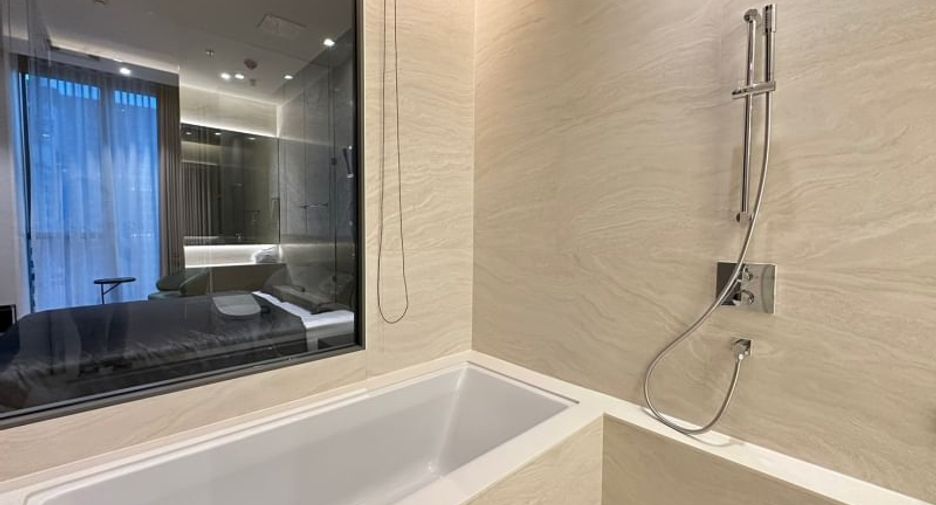 Condo en alquiler de 1 habitaciones en Khlong Toei, Bangkok