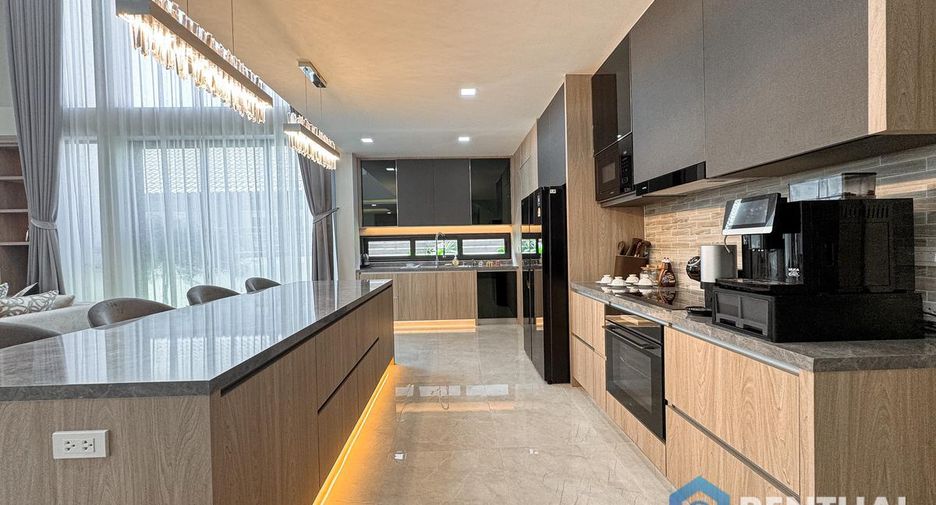 À vendre 5 chambres maison à East Pattaya, Pattaya