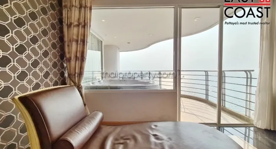 For rent and for sale 3 bedrooms condo in Jomtien, Pattaya